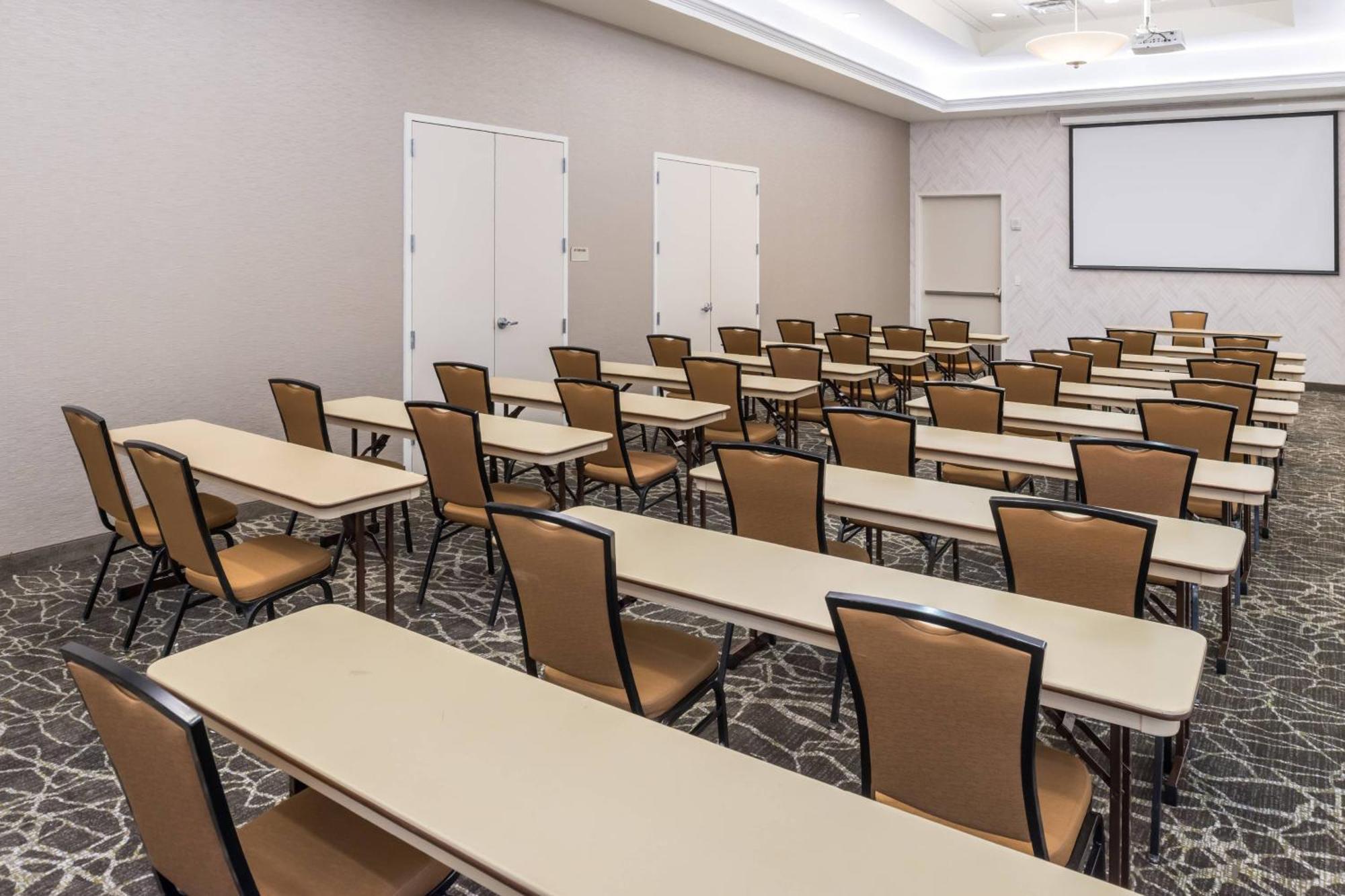 Springhill Suites By Marriott Huntsville Downtown Bagian luar foto