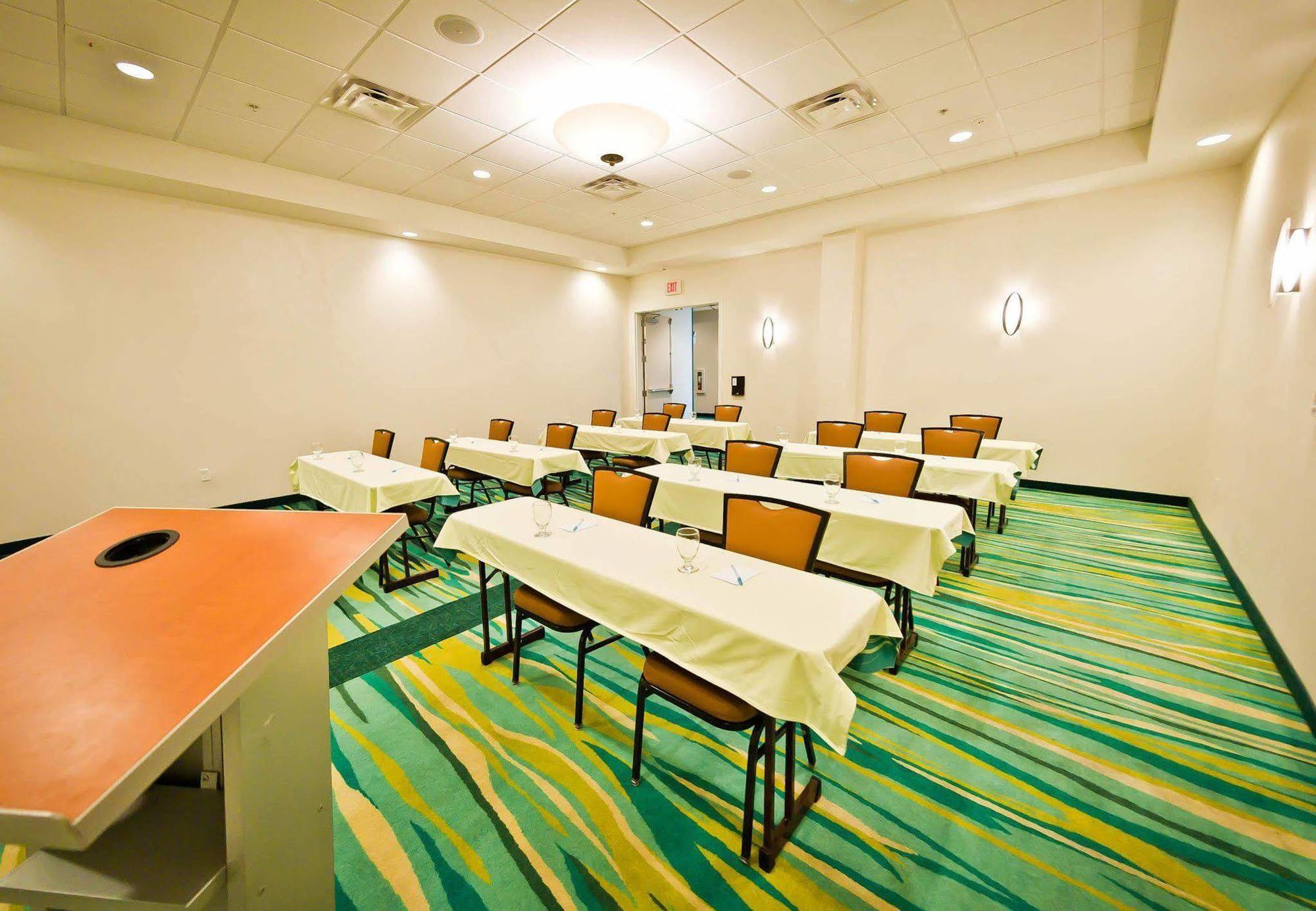 Springhill Suites By Marriott Huntsville Downtown Bagian luar foto